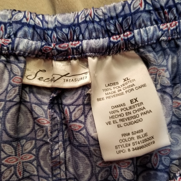 Secret Treasures Xl pajamas - Picture 2 of 5
